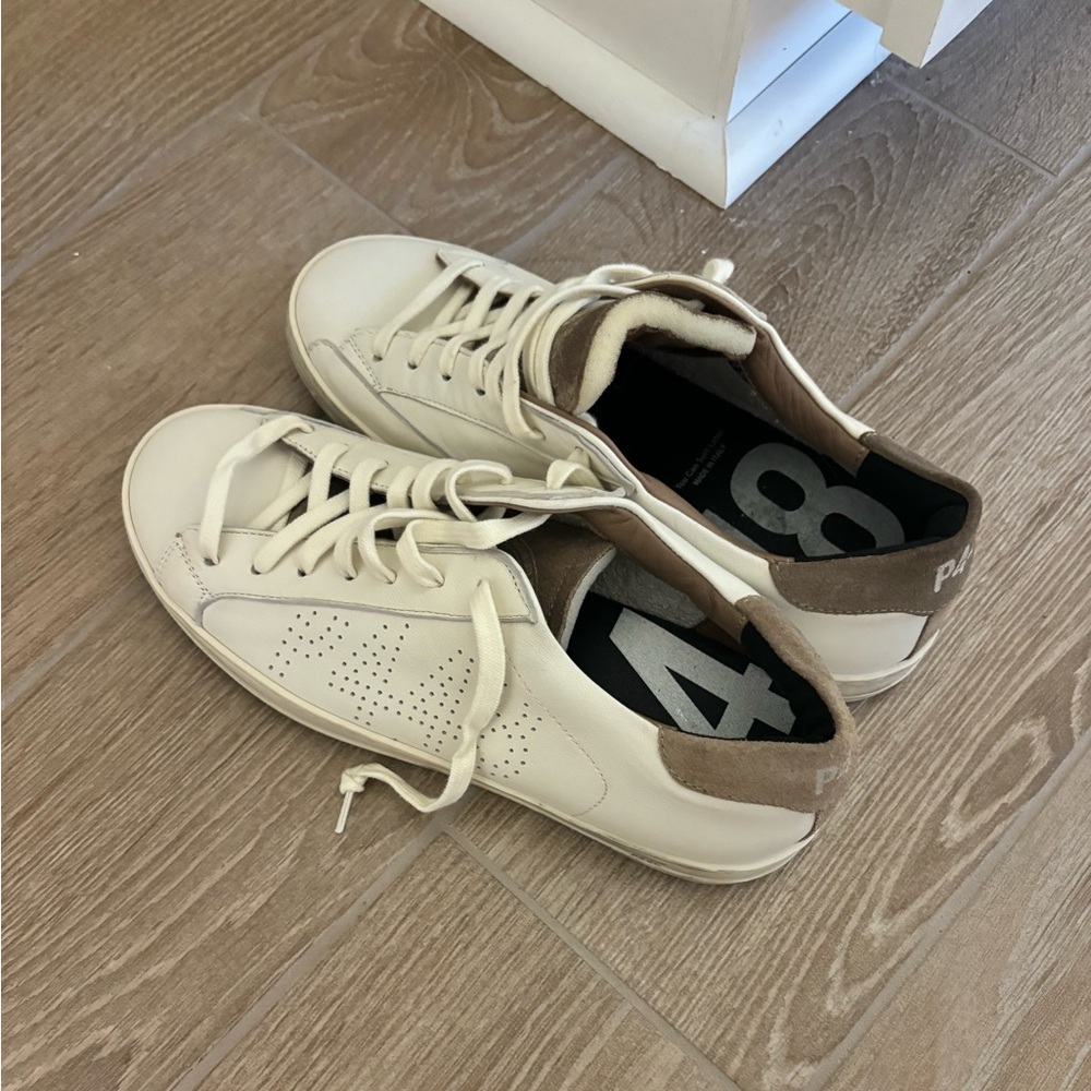 Sneakers (Men’s P448)